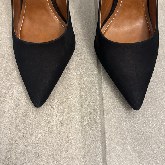 L’INTERVALLE Suede Pumps - Picture 3 of 6